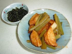 フキの煮物