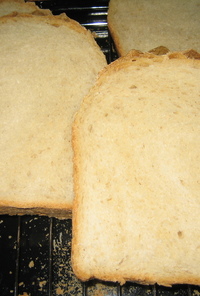 HB「スペルト小麦100%」食パン