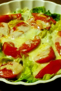 熱々チーズで♥トマトとレタスの温サラダ 