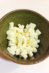 チーズを細かく切る方法