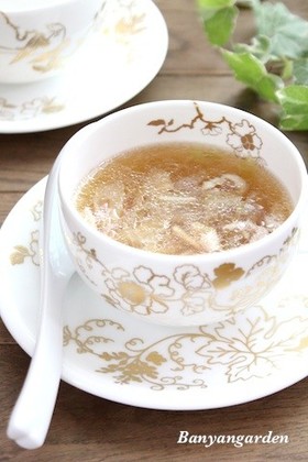 旨味たっぷり*鶏の茹で汁で絶品スープ!!