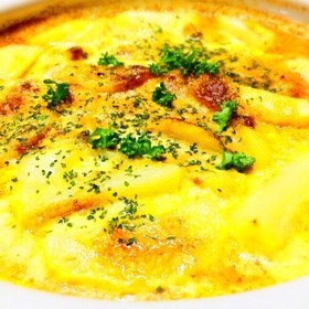 じゃがいもの濃厚簡単カレーグラタン