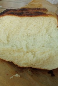 キャンプで簡単パン作り☆飯ごうでパン