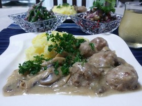料理上手な叔母のミートボールシチュー♡