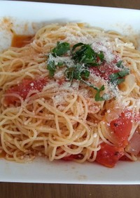 簡単トマトの冷製パスタ
