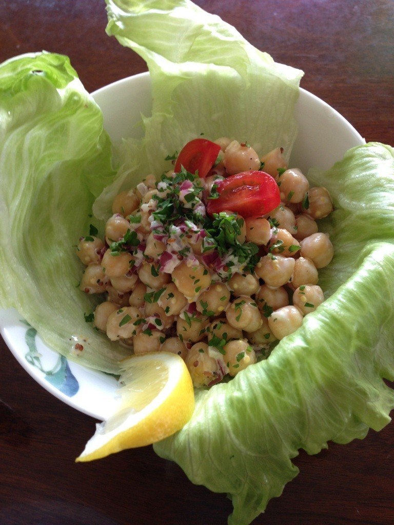 栄養満点　ひよこ豆の簡単サラダの画像