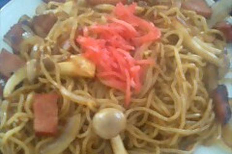 しめじとハムの焼そば 家にあるもので レシピ 作り方 By ヨッピ クックパッド 簡単おいしいみんなのレシピが356万品