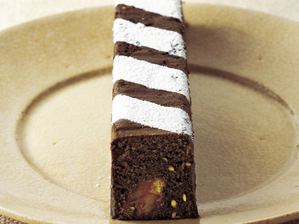 黒ごまのケーキ