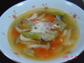 トマトとしめじのすっぱ☆スープ