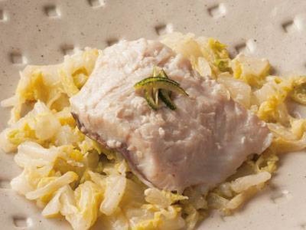 白身魚の塩麹(こうじ)蒸し