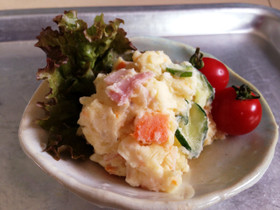 隠し味でコクが出るポテトサラダ