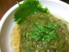 ☆ところてん・めかぶ☆大葉にんにく醤油♪