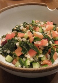 モロヘイヤと野菜のサラダ