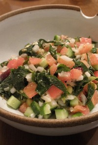 モロヘイヤと野菜のサラダ