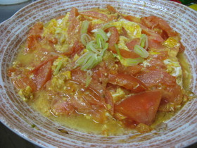 西紅柿炒鶏蛋 : トマ卵炒め