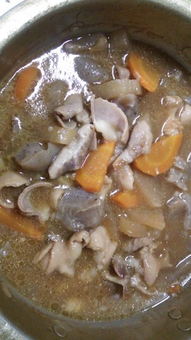 ことこと煮るだけ♪美味しい☆もつ煮