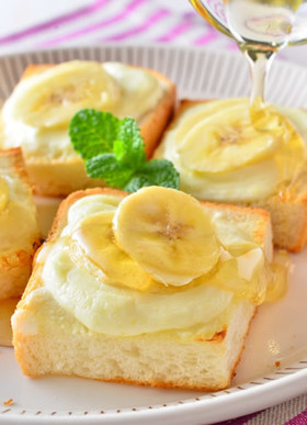 クリームチーズ＆バナナのトースト