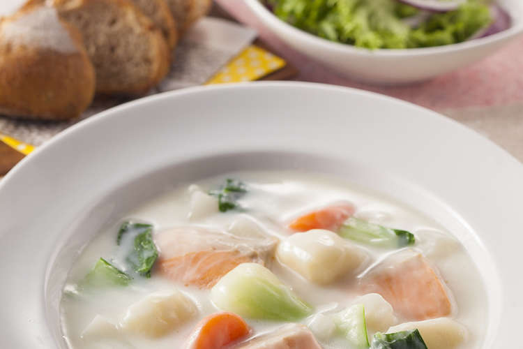 鮭とチンゲン菜のクリーミーシチュー レシピ 作り方 By ハウス食品株式会社 クックパッド 簡単おいしいみんなのレシピが355万品