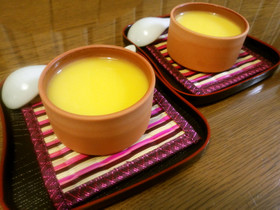 簡単・紅茶パンナコッタ♡オレンジソース