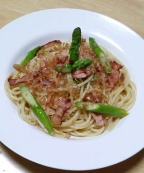 簡単♡アスパラとベーコンの和風パスタ