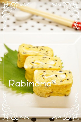✿お弁当に*黒ゴマ塩の玉子焼き✿
