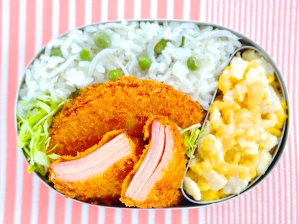 重ねハムカツ弁当
