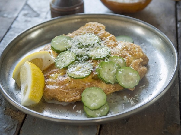 鶏むね肉のピカタ風サッパリ揚げ焼き