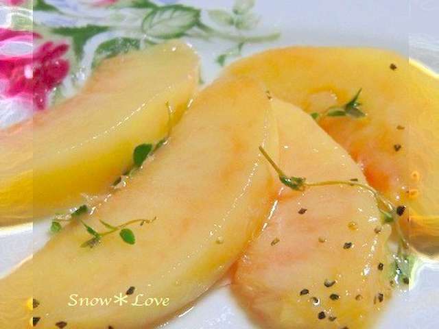 彼氏 の 実家 から 送 られ てき た 桃