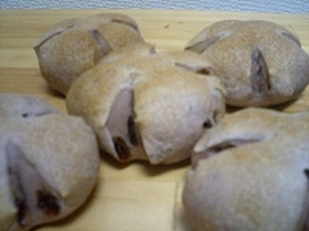 赤ワインレーズンパン(丹沢)