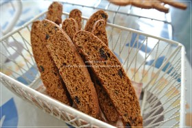 ミキプルーンのSOYJOY風ビスコッティ