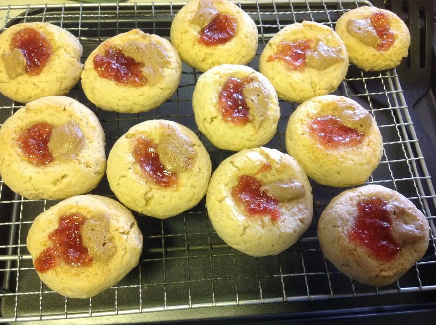 ピーナッツバタースパイダークッキーのレシピ