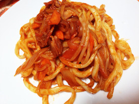 簡単うどんでナポリタン