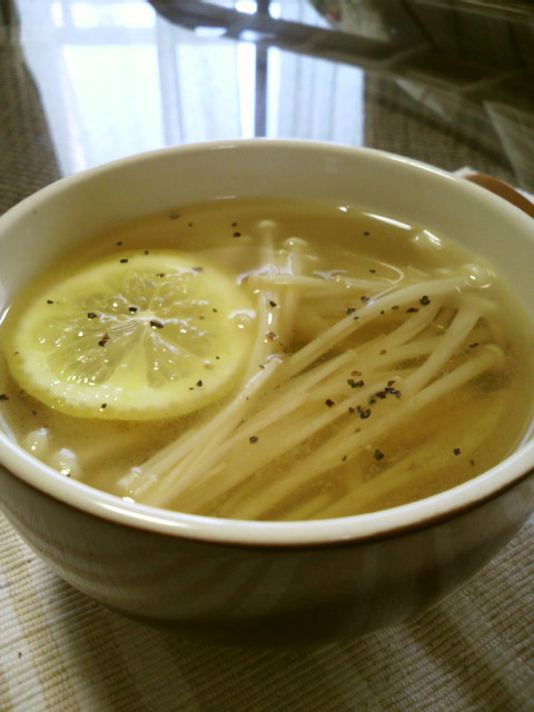 秋☆えのきの和風レモンバタースープの画像