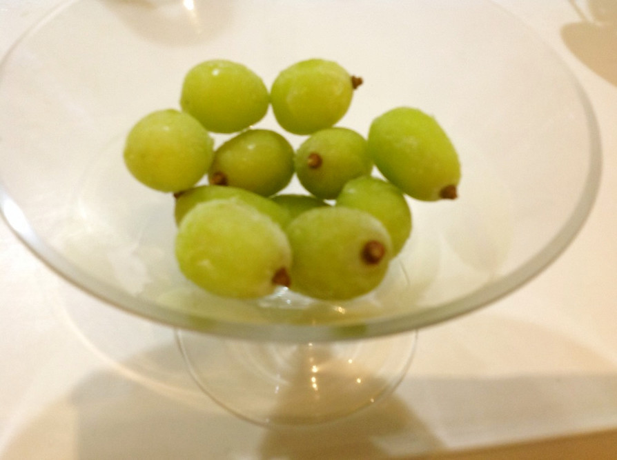 葡萄を冷凍してみたら…の画像