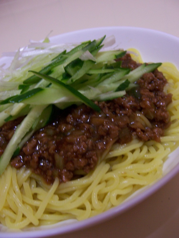 人気1位 ジャージャー麺の殿堂入りレシピ つくれぽ100超え シュフレコ