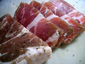 ヤバすぎ◎なんにでも使える干し豚肉