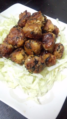 揚げない☆ひじきと豆腐の照り焼き肉団子☆