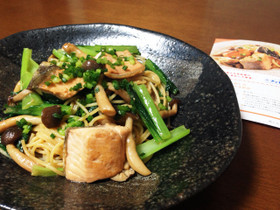 秋鮭のしょうゆマヨパスタ
