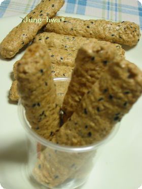 たっぷり100g。胡麻バー