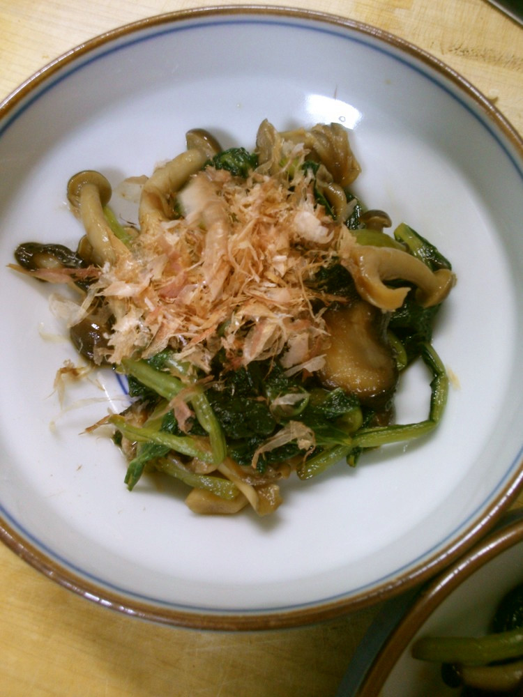 小松菜と きのこの 簡単 お浸し＊゜の画像