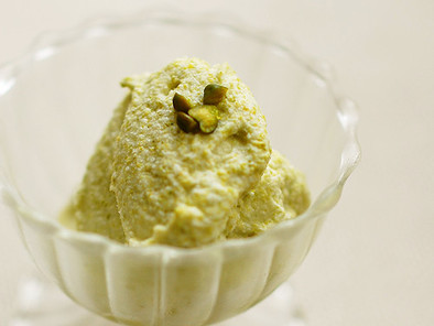 ピスタチオと蜂蜜のアイスクリームの写真