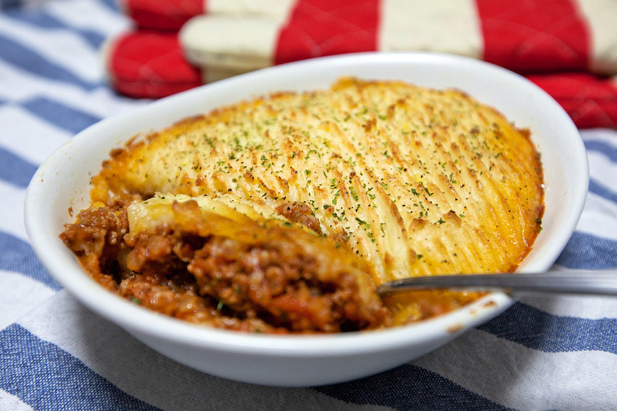 オーブン料理の定番！シェパーズパイ by さとずキッチン 【クックパッド】 簡単おいしいみんなのレシピが396万品