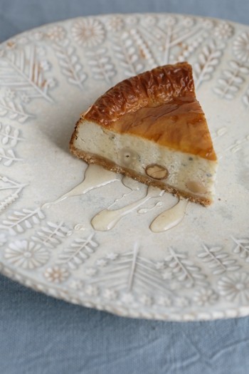ブルーチーズのチーズケーキ ハニーナッツの画像