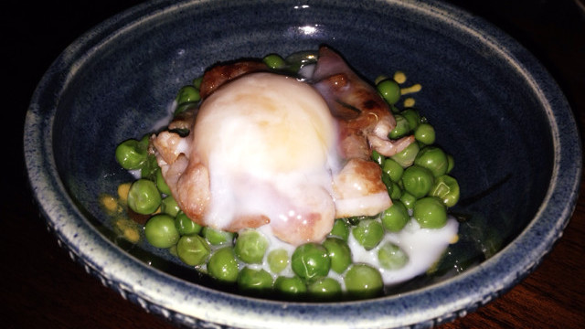 サイゼの青豆とベーコンの温玉サラダ再現 レシピ 作り方 By あやねあやね クックパッド 簡単おいしいみんなのレシピが353万品