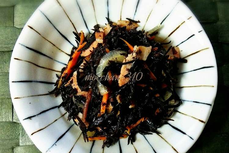 ひじきのベーコン炒め 洋風で食べやすい レシピ 作り方 By もっちゃん310 クックパッド 簡単おいしいみんなのレシピが352万品
