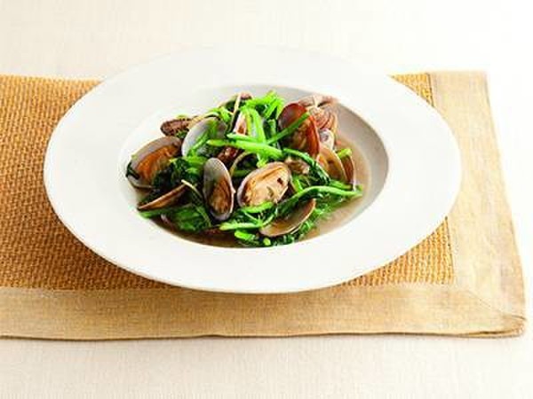 ほうれんそうとあさりのめんつゆ炒め