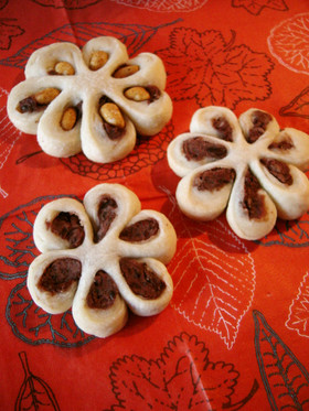 花の焼き菓子♪丸めて切ってねじるだけ☆