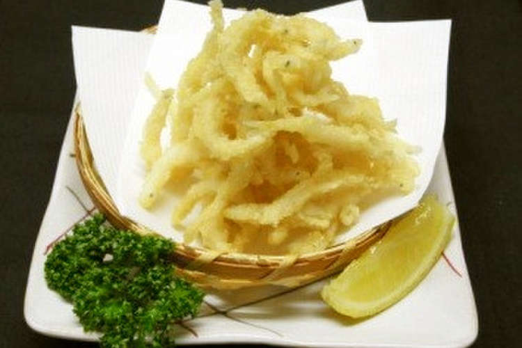 白魚の唐揚げ レシピ 作り方 By 春田のレシピ クックパッド 簡単おいしいみんなのレシピが361万品