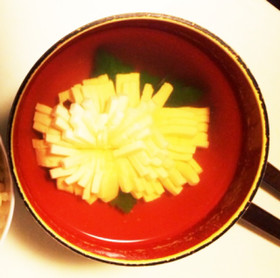 めでたい日に♡菊花豆腐のすまし汁