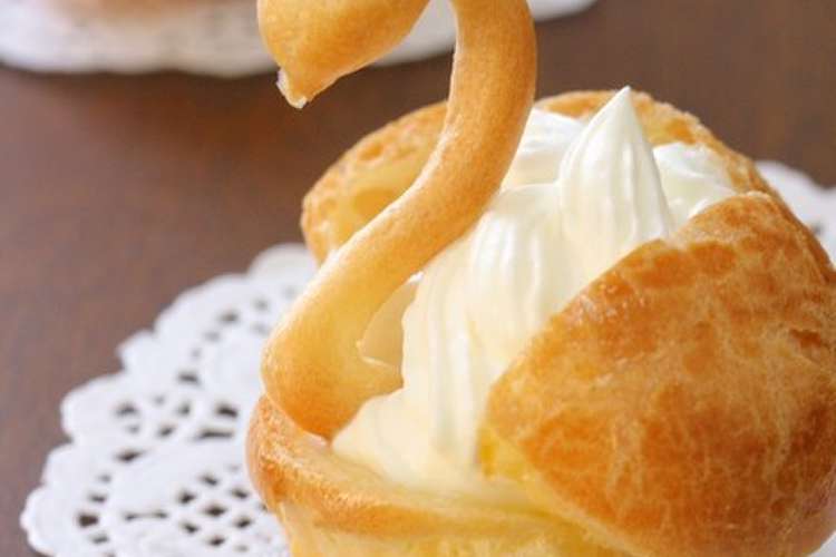 生クリームたっぷり スワンシュー レシピ 作り方 By まりも１０１６ クックパッド 簡単おいしいみんなのレシピが372万品